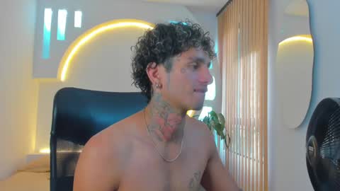 alan online show from December 24, 4:19 pm