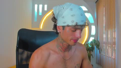 alan online show from January 6, 3:51 pm