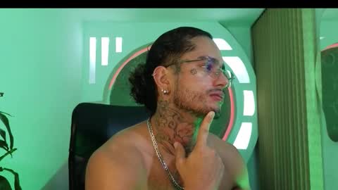 alan online show from October 21, 10:05 am