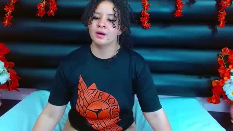 AlaSmith  online show from January 15, 8:20 am