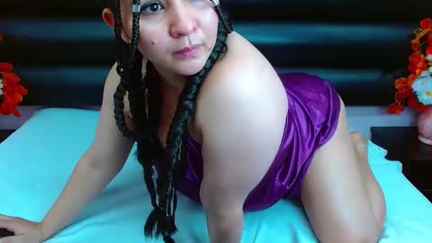 AlaSmith  online show from January 24, 8:02 am