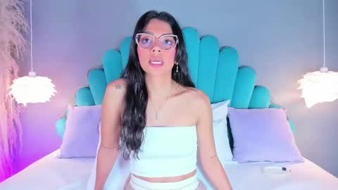 Alassia Hocthner online show from September 10, 11:43 am