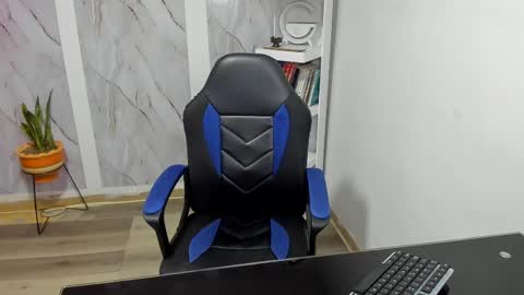 Alaya online show from September 30, 2:11 pm