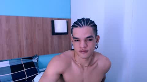 Snapshot of albertbernal69 chatting on January 30, 8:11 am Albert online show from January 30, 8:11 am