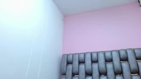 Snapshot of albertbernal69 chatting on September 19, 2:24 am Albert online show from September 19, 2:24 am