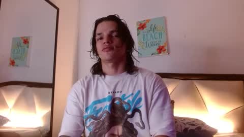 Snapshot of albertbernal69 chatting on October 14, 3:51 am Albert online show from October 14, 3:51 am