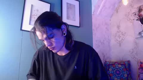 Snapshot of albertbernal69 chatting on October 17, 3:31 am Albert online show from October 17, 3:31 am