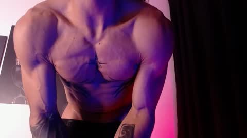 Snapshot of albertbernal69 chatting on November 14, 4:00 am Albert online show from November 14, 4:00 am