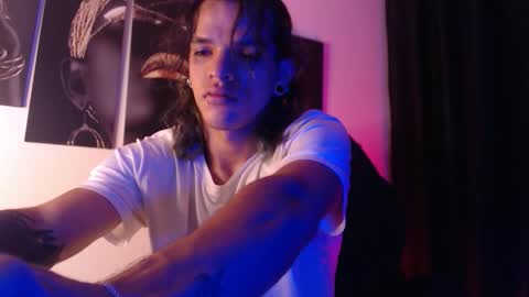 Snapshot of albertbernal69 chatting on November 18, 4:17 am Albert online show from November 18, 4:17 am