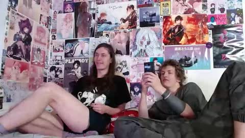 Albert You can ------------ support me at  online show from October 12, 3:38 am