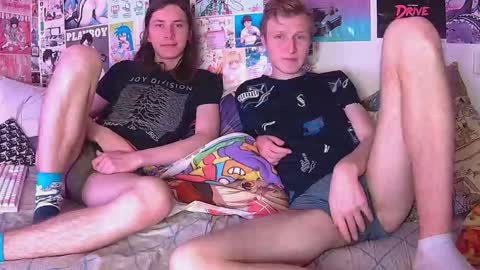 Albert You can ------------ support me at  online show from December 14, 7:40 pm