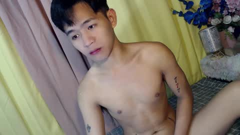 Snapshot of albertx_destroyer69 chatting on February 14, 10:38 am Albert online show from February 14, 10:38 am