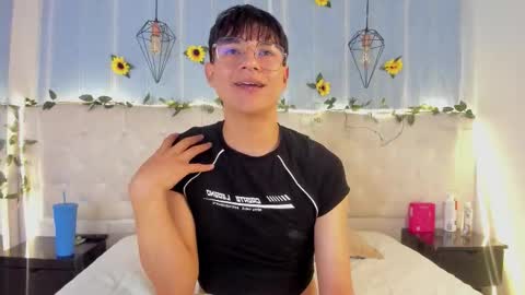 ale_aurarashi online show from October 14, 7:31 am