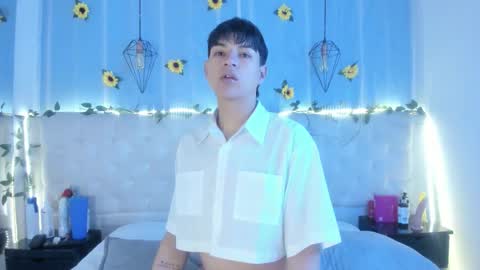 ale_aurarashi online show from October 19, 4:02 am