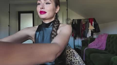 Alecssalove online show from October 20, 11:21 am