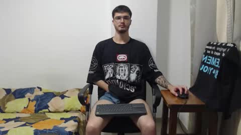 aleex_miller online show from October 13, 12:43 am