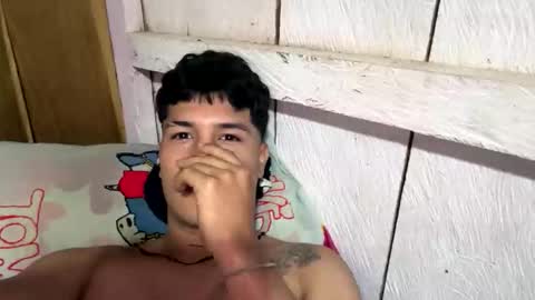 Snapshot of alejandro_miuller chatting on October 27, 11:25 am alejandro_miuller online show from October 27, 11:25 am