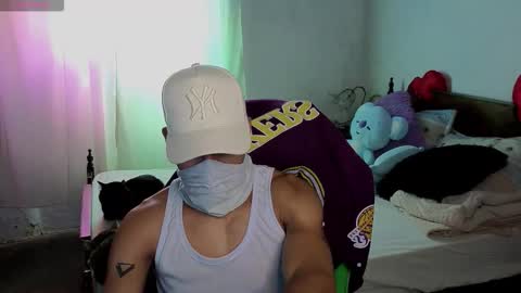 Snapshot of alejandrojf_00 chatting on October 4, 3:10 pm Daiki jack online show from October 4, 3:10 pm