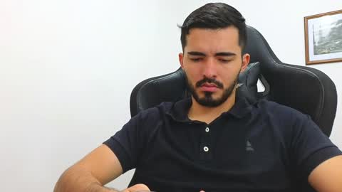 alejandroo_7 online show from January 16, 8:03 pm