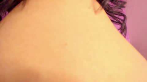 Snapshot of alejita699 chatting on December 6, 10:05 am Alejita699 online show from December 6, 10:05 am