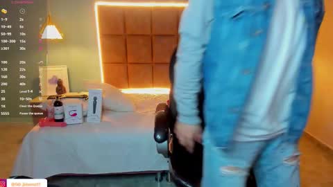 ALejoo Saenz online show from September 22, 9:39 pm