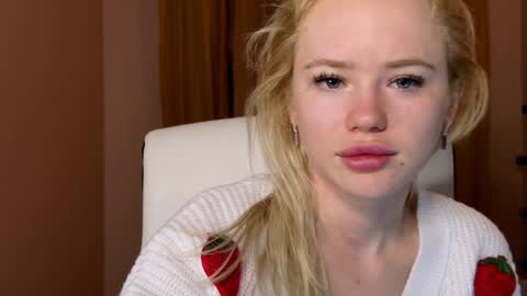 Lexi online show from December 26, 5:37 am