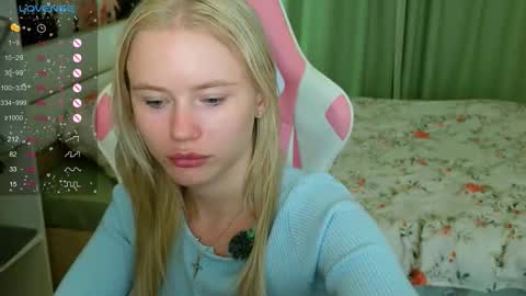 Lexi online show from September 26, 4:11 pm