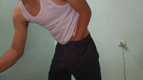 Alejandro online show from December 16, 1:42 am