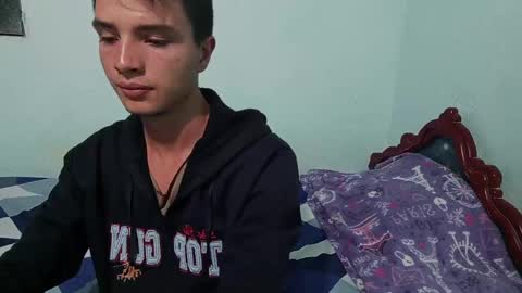 Alejandro online show from December 26, 1:51 am