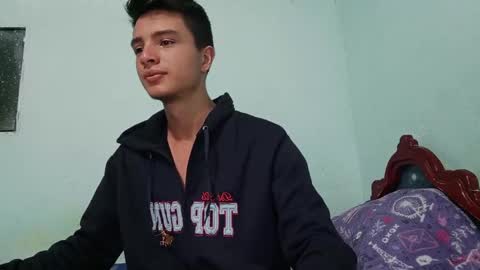 Alejandro online show from December 29, 1:45 am