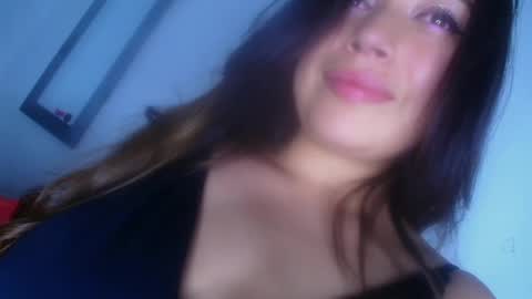 QUEEN OFF MILk  IM BACK  15 NOV online show from September 17, 12:23 am