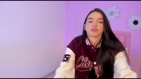 Snapshot of aleska_romanov chatting on December 2, 1:05 pm ALESKA online show from December 2, 1:05 pm