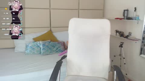 Aleska 3 online show from December 7, 2:02 pm