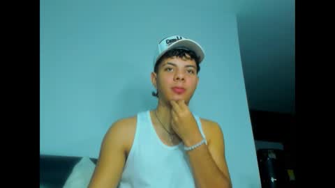 Snapshot of alessandro__777 chatting on September 15, 2:44 am Alessandro online show from September 15, 2:44 am