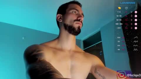 Snapshot of alessandro_dibellucci chatting on March 6, 12:21 am Kciqu3 Independent model online show from March 6, 12:21 am