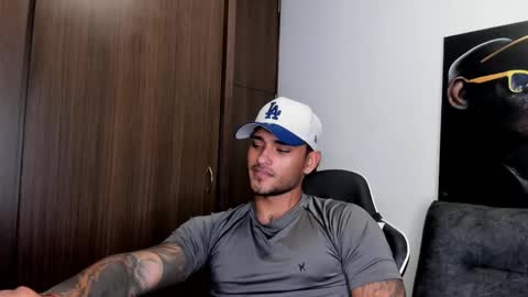 Snapshot of alessandro_vanni chatting on March 12, 3:13 am Alessandro Vanni online show from March 12, 3:13 am