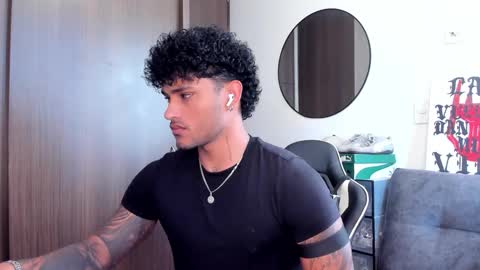 Snapshot of alessandro_vanni chatting on September 24, 11:46 am Alessandro Vanni online show from September 24, 11:46 am