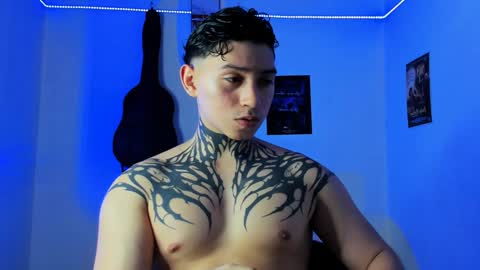 Alessandro online show from January 19, 1:32 am