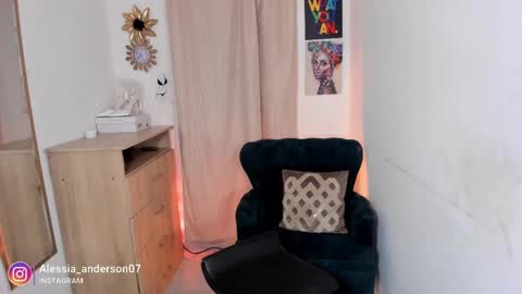 Yy  online show from March 6, 2:19 am