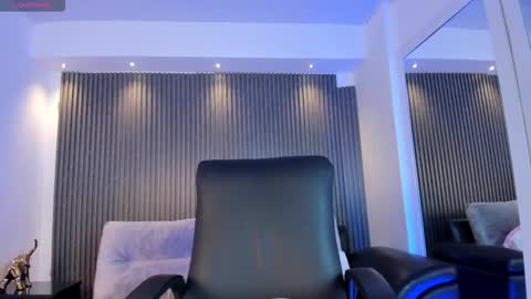 Alessia  Everyday From 0530 to 1430 Col Time online show from November 26, 11:44 am