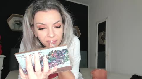 Snapshot of alesys69 chatting on December 14, 9:45 pm alesys69 online show from December 14, 9:45 pm