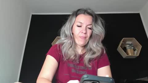 Snapshot of alesys69 chatting on September 28, 10:04 pm alesys69 online show from September 28, 10:04 pm