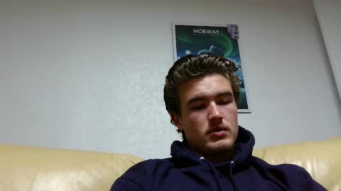 Snapshot of alex83530 chatting on January 7, 6:56 pm Alex83530 online show from January 7, 6:56 pm