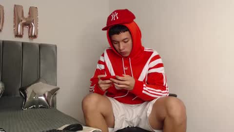 Owen online show from December 5, 5:59 am