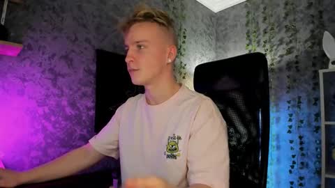 your Alex online show from October 24, 5:04 am