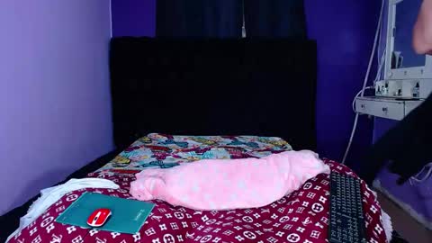 perseuz online show from March 11, 3:16 am