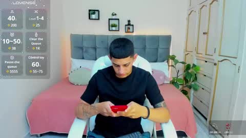 alex online show from January 18, 12:15 pm