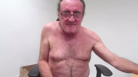 Snapshot of alex_fetishplayer chatting on January 17, 4:04 pm Alex online show from January 17, 4:04 pm