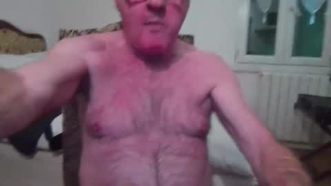 Snapshot of alex_fetishplayer chatting on February 18, 3:43 pm Alex online show from February 18, 3:43 pm