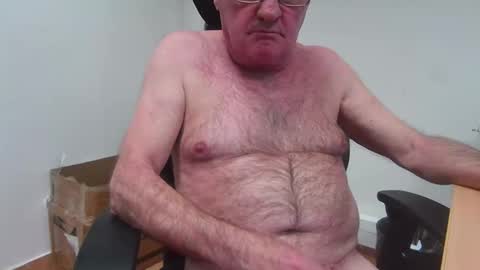 Snapshot of alex_fetishplayer chatting on March 7, 4:11 pm Alex online show from March 7, 4:11 pm